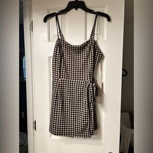 NEW 🆕 Stylish Black and Brown Checkered Dress with Shorts